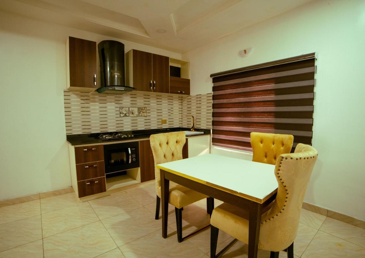 247 Luxury Hotel & Apartment Ajah Lekki Extérieur photo
