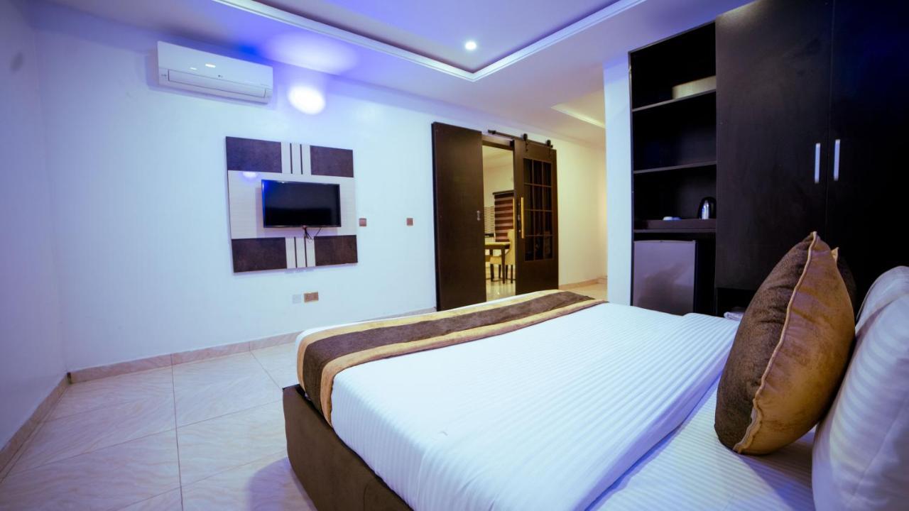 247 Luxury Hotel & Apartment Ajah Lekki Extérieur photo