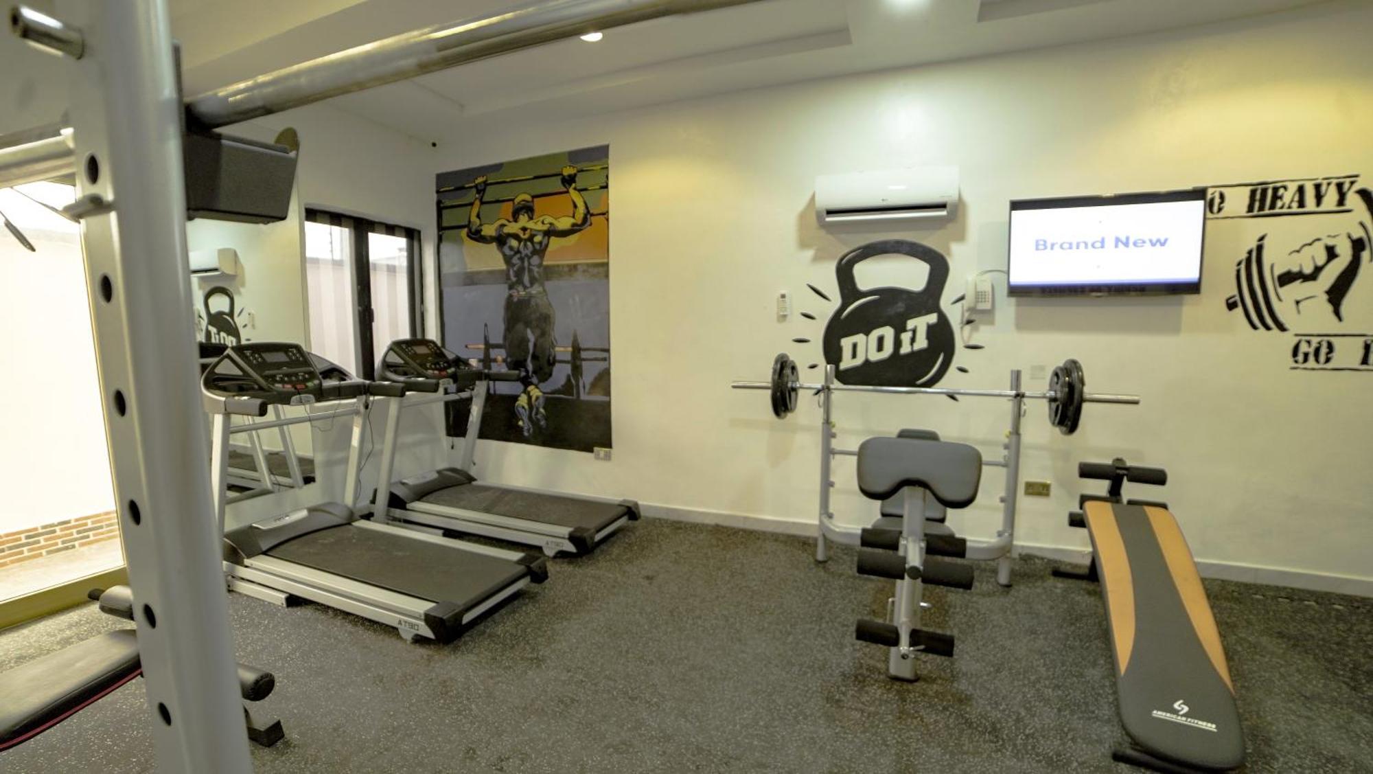 247 Luxury Hotel & Apartment Ajah Lekki Extérieur photo